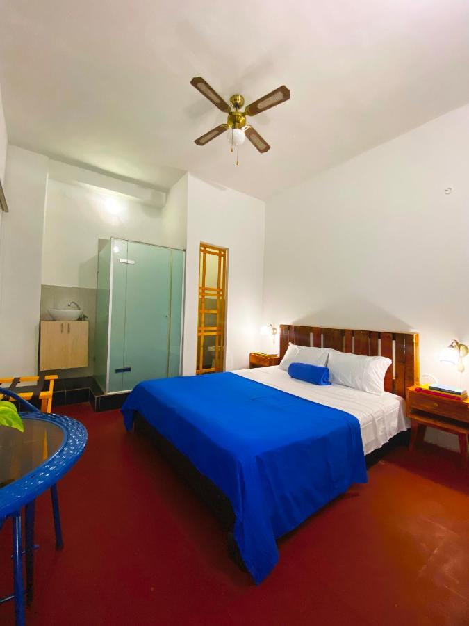 La Puerta Azul By La Puerta Hostels サンタ・マルタ エクステリア 写真
