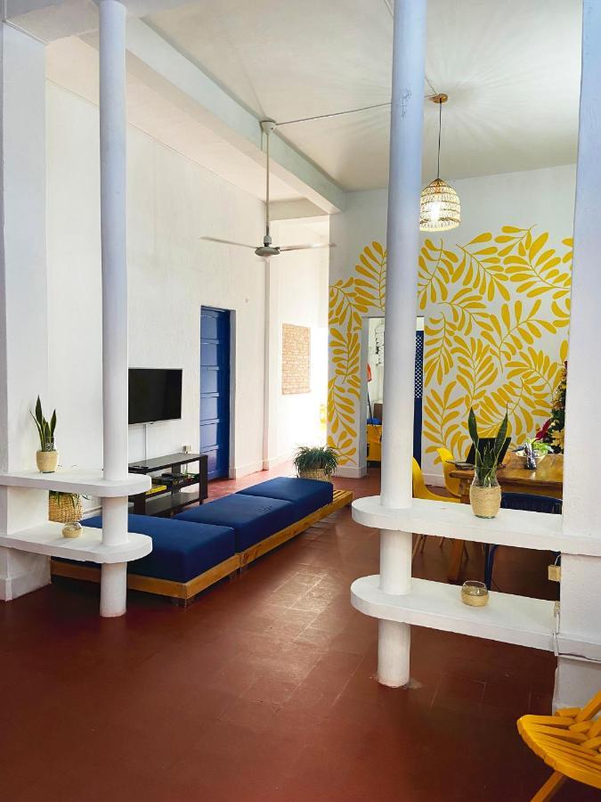 La Puerta Azul By La Puerta Hostels サンタ・マルタ エクステリア 写真