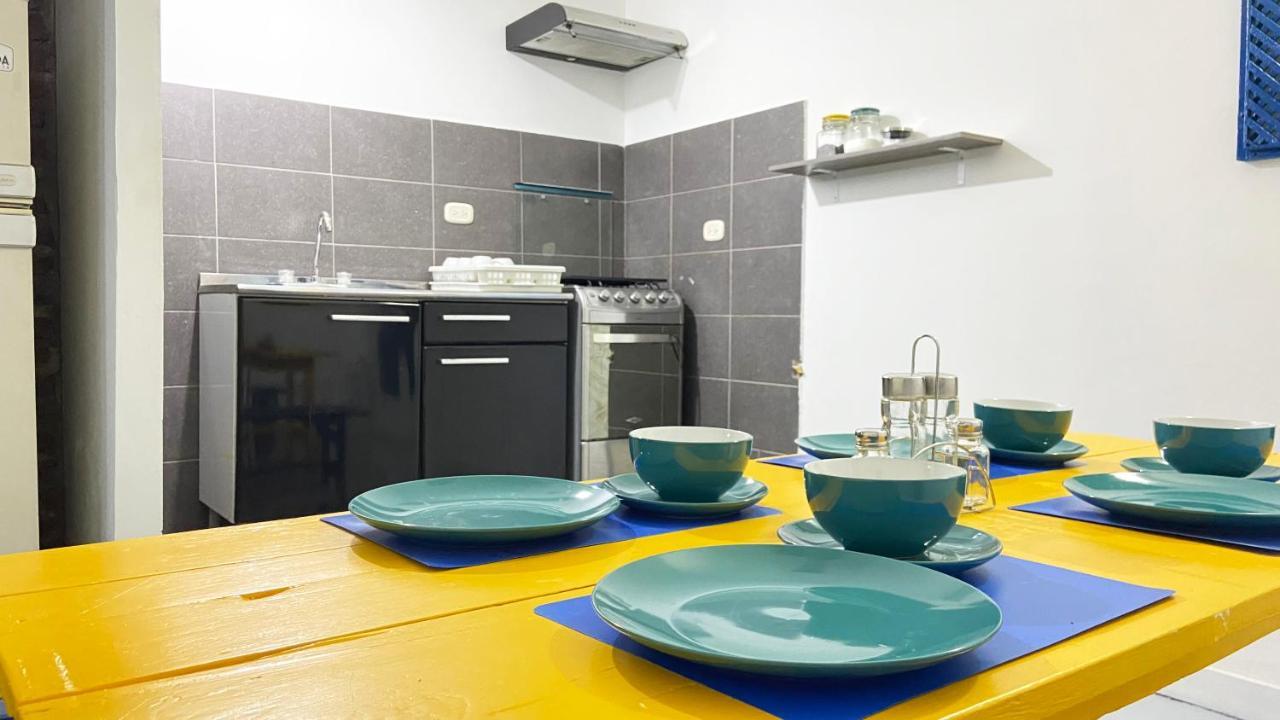 La Puerta Azul By La Puerta Hostels サンタ・マルタ エクステリア 写真