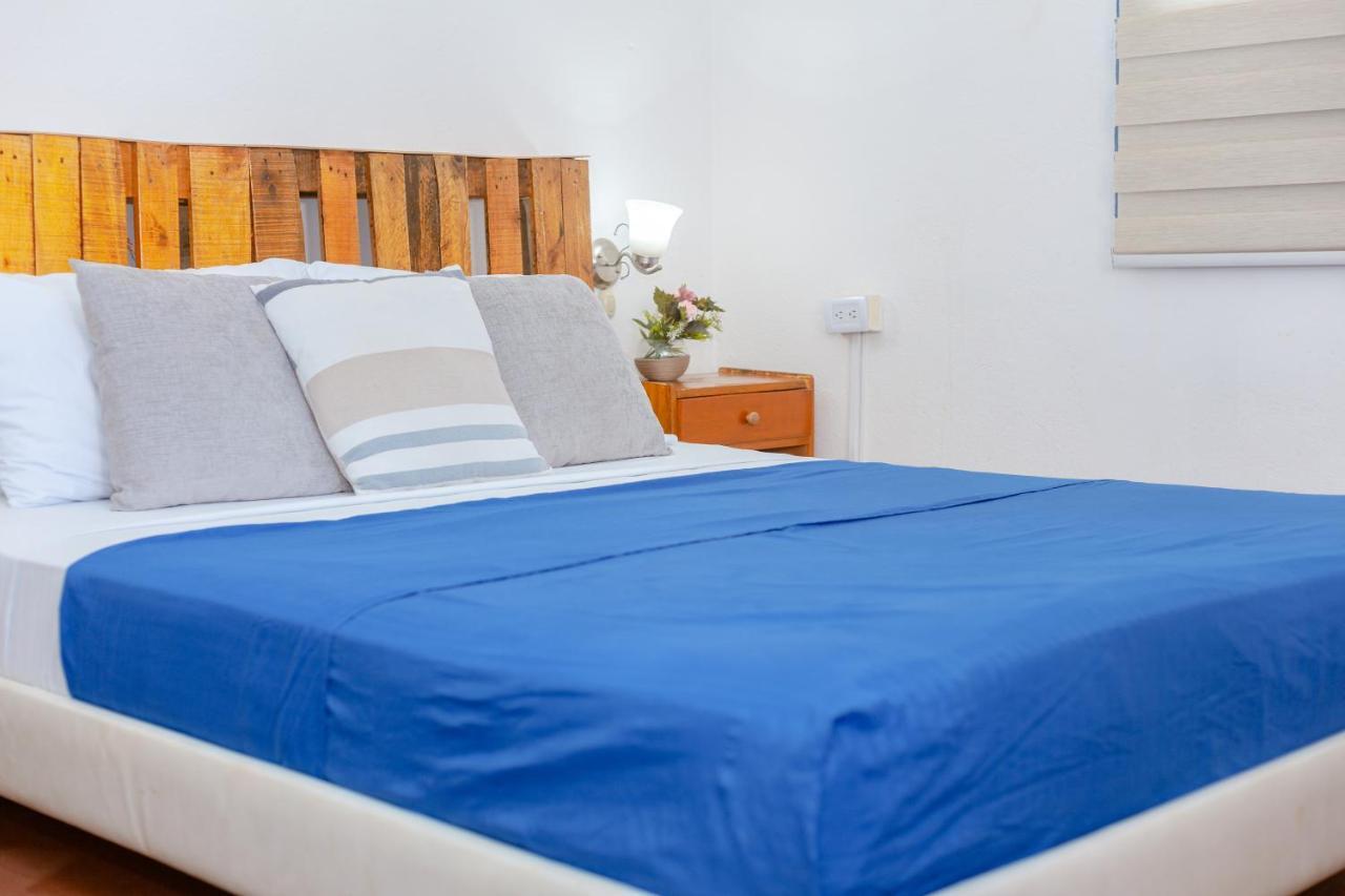 La Puerta Azul By La Puerta Hostels サンタ・マルタ エクステリア 写真